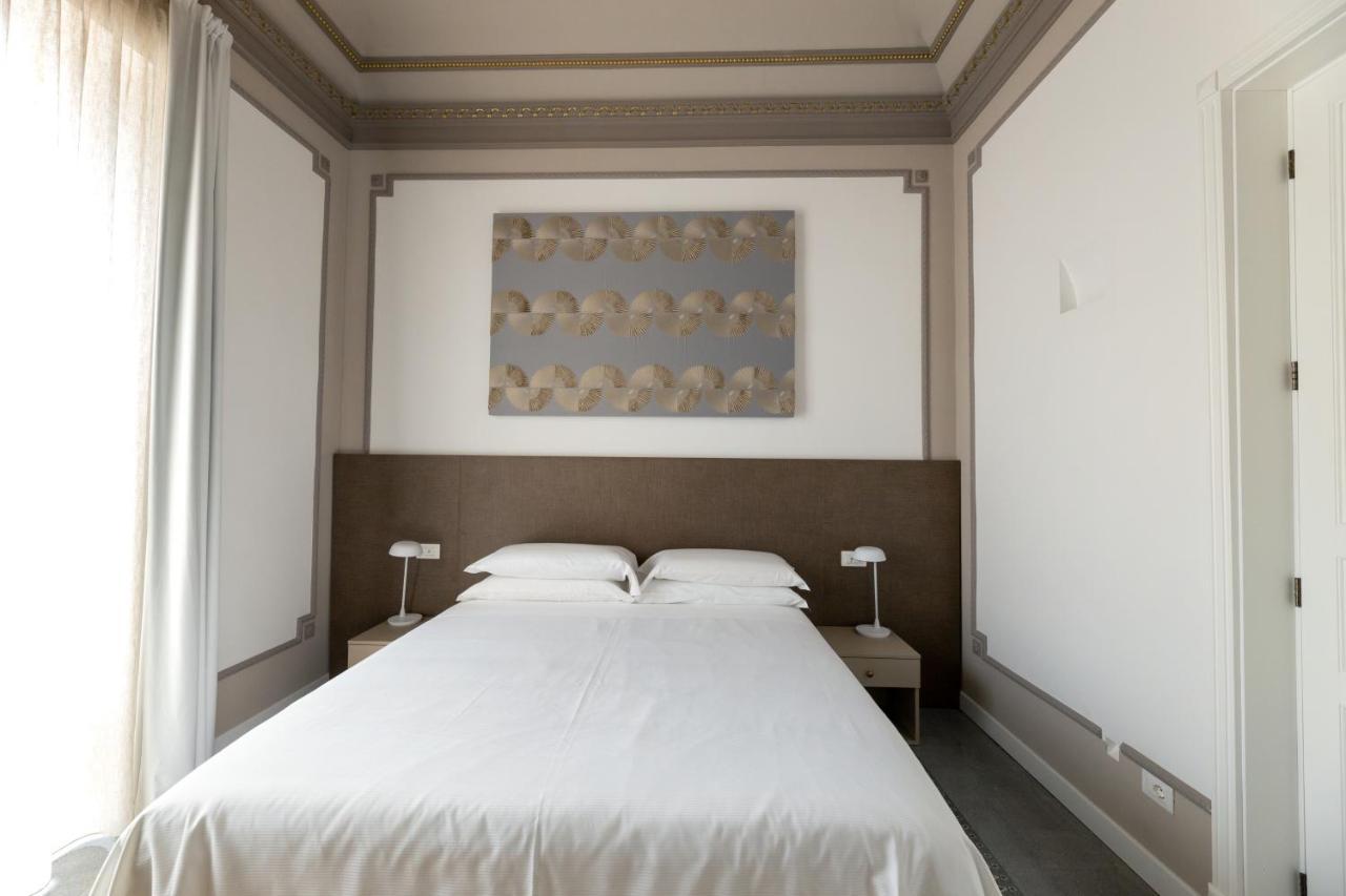 Riflessi Acireale Palace Suites Exteriör bild