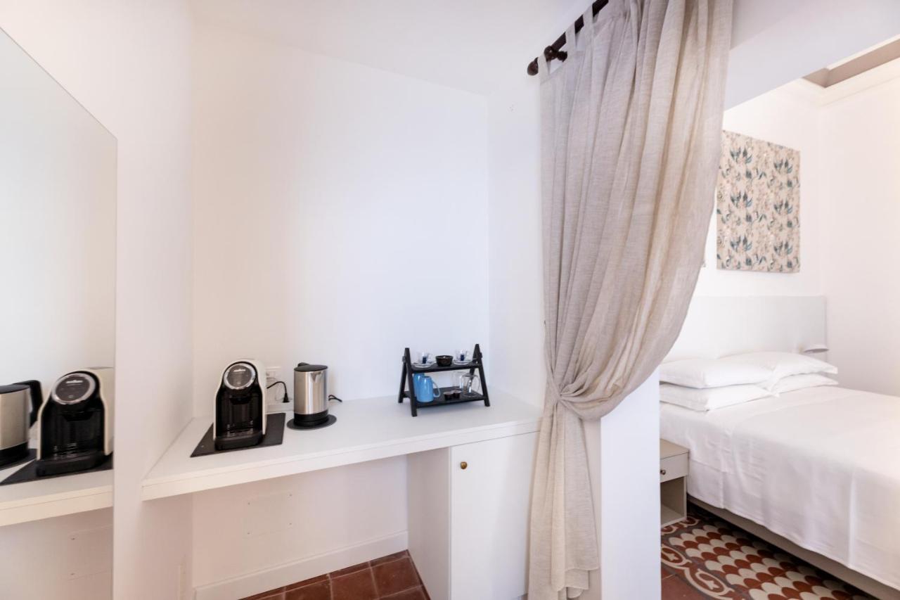 Riflessi Acireale Palace Suites Exteriör bild